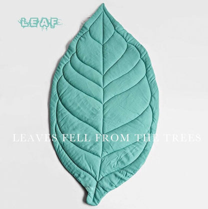 Leaf-Shaped Baby Blanket – Soft & Cozy Nursery Blanket for Newborns